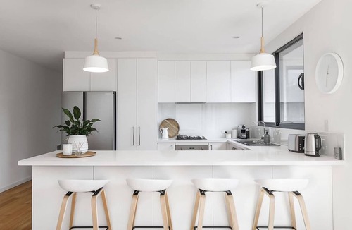 Blairgowrie Villa | Expansive Beachside Luxury at Roman On Reeves
