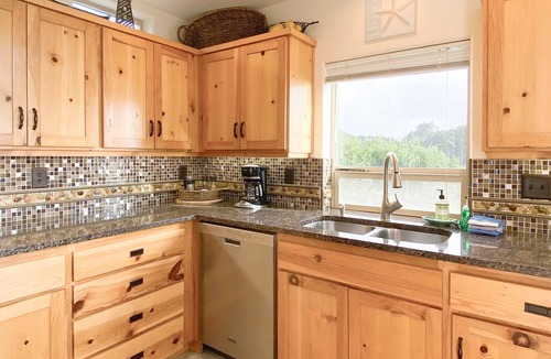 Gleneden Beach House | Expansive Ocean Views, Easy Beach Access, Privacy, BBQ, Hot Tub, Oceanfront!