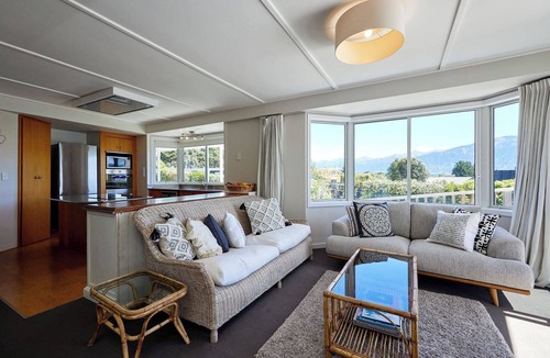 Kaikoura House | Expansive Views | Spacious | Large Yard - KK24113