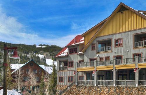 River Run Resort | Expedition Station Condos by Vail Resorts