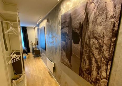 Strand Apartment | Experience A Cozy Getaway - Modern Studio - Fast WiFi - Free Parking - 19km to Pulpit Rock
