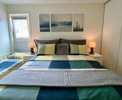 Strand Apartment | Experience A Cozy Getaway - Modern Apartment - Fast Wifi - Free Parking - 19 km to Pulpit Rock