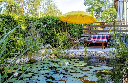 Rahnsdorf Apartment | Experience Berlin near the forest and lake