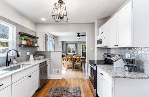 Cheyenne House | Experience Cheyenne in a cozy home, close to Downtown, Medical Center and CFD.