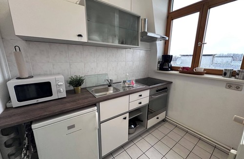 Kropeliner-Tor-Vorstadt Apartment | "Experience Coastal Comfort: Hafenkante Apartment in Rostock Awaits!"