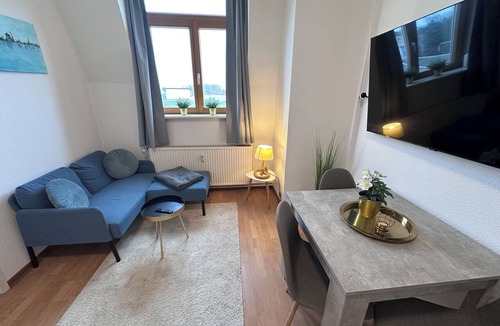 Kropeliner-Tor-Vorstadt Apartment | "Experience Coastal Comfort: Hafenkante Apartment in Rostock Awaits!"