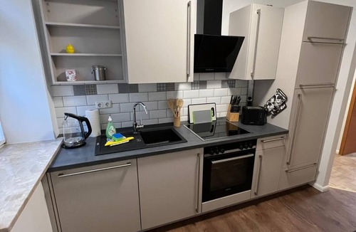 Ostliche Altstadt Apartment | Experience Comfort and Relaxation in our Apartment BERNSTEIN with infrared sauna