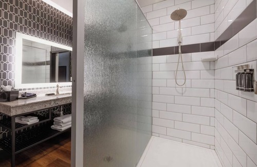 Parker Hotel | Experience Comfort w/Elegant Touches + Historical, 2 Units