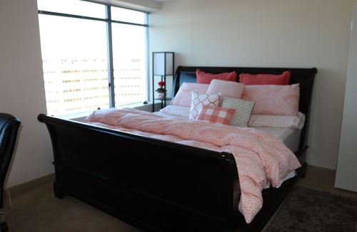 Downtown Hartford Apartment | Experience Downtown Hartford from the top !