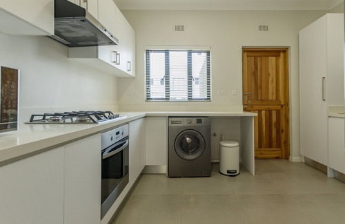 Victoria Falls Apartment | Experience elegance and a comfortable stay in our 3bedroom apartment.