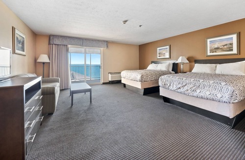 Put-in-Bay House | Experience Lakefront Luxury in a Spacious Nautical Room on Put-In-Bay Island 104