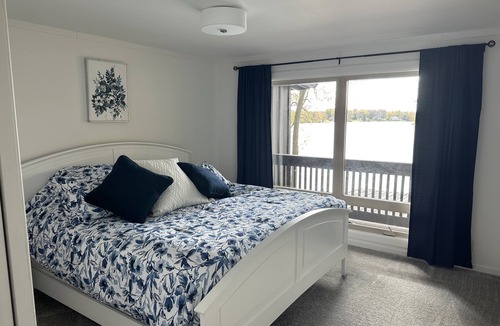 Manitowoc House | Experience lakeside luxury with stunning views and elegant spaces