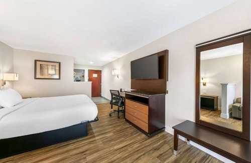 Downtown Sacramento Hotel | Experience Local Charm at This Conveniently Placed Room