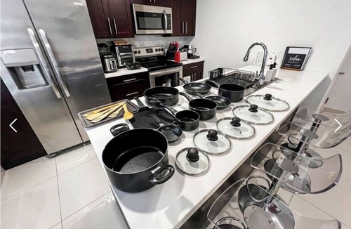 Naranja Apartment | Experience Luna Sky! 65" TV Bar BBQ go FL Keys