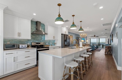 Boca Grande Condo | Experience luxury at Unit 84, a stunning 2-bedr 2-bath Gulf view condo in Boca Grande