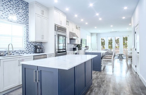 Islamorada House | Experience luxury at Angler's Reef 150 in scenic Islamorada—perfect for families!