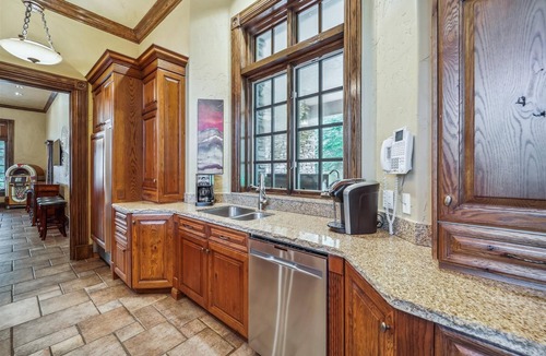 Warrior's Mark West House | Experience luxury at Gold King Retreat, a large home in Breckenridge with a private hot tub.