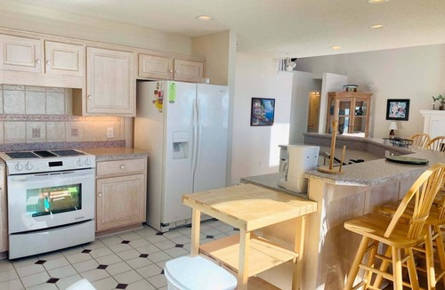 Holden Beach House | Experience luxury at License to Chill, a 4-bedroom oceanfront home in Holden Beach.