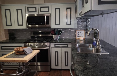 Bandera House | Experience modern comfort and Western charm at The Waller House in Bandera, the Cowboy Capital! This stylish 3-bed, 3-bath home comfortably fits 6 guests. Features a fully fenced yard, a modern kitchen, and is just a one-block walk to Main St.