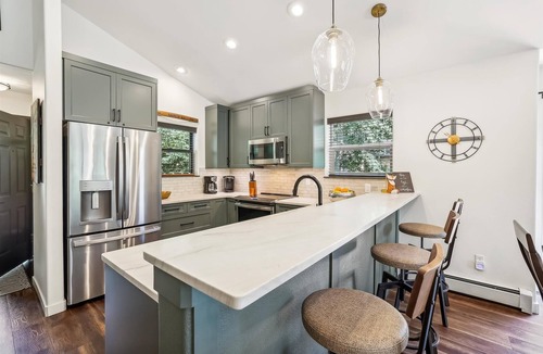 Park Forest Estates House | Experience mountain living at 'Above it All' in Breckenridge, a cozy 3-bedroom retreat!