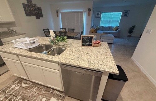 St. Cloud House | Experience Orlando Magic at Tana: Your Lakeview Oasis minutes from Disney!