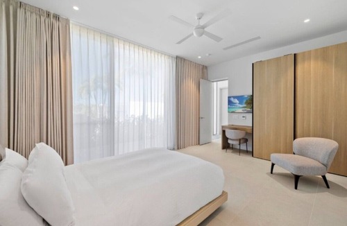 Long Bay Hills Hotel | Experience Paradise in Modern Room w/Balcony Views of Turquoise Seas