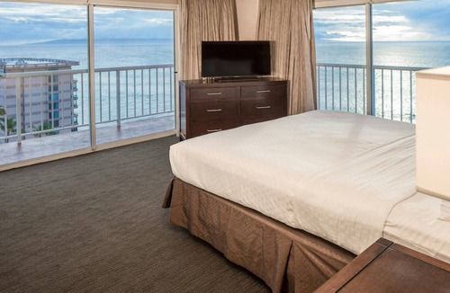 Honokowai Resort | Experience Paradise at Hilton's Ka’anapali Beach – 1 Bedroom Deluxe Ocean View