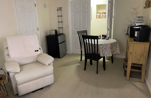 Tellico Village House | Experience peace & quiet. Central Tellico Village-Private Apartment, Non-smoking