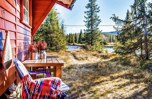 Fla Municipality House | Experience pure natural idyll and switch off from everyday life in this cosy holiday home.
