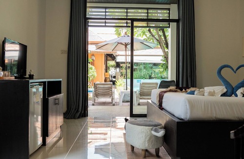Rawai Hotel | "Experience Rawai’s Charm – Peaceful Boutique Stay Near Top Beaches & Dining"