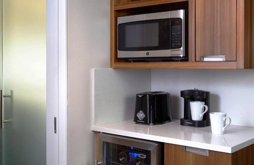 West End House | Experience Soothing Moments & Luxury! Parking, Onsite Pool