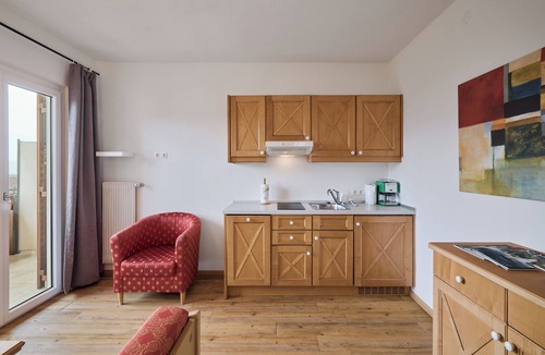 Caldaro Sulla Strada del Vino Apartment | Experience South Tyrol in Kaltern, Apartment Rosengarten, balcony, central location