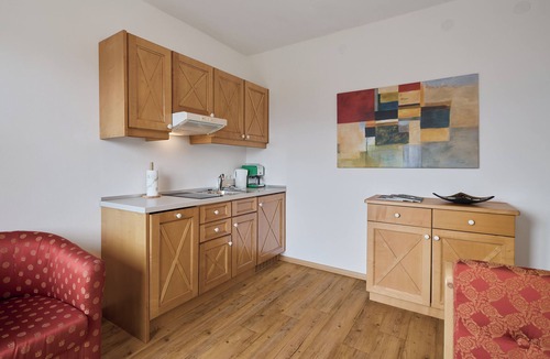 Caldaro Sulla Strada del Vino Apartment | Experience South Tyrol in Kaltern, Apartment Rosengarten, balcony, central location
