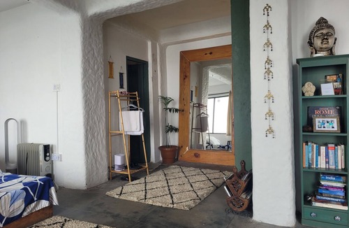 McLeod Ganj Bed & Breakfast | Experience the beauty of nature at Bímil/East. Relax in our cozy bed & breakfast