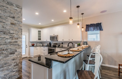 Tarpon Springs House | Experience the Captain's Quarters. A Historic 1920 American Four Square.