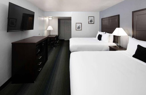 Downtown Tucson Hotel | Experience the Old West at Old Tucson! 4 Rooms nr Saguaro National Park! Pool!