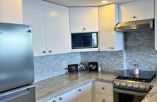 South Shore Hotel Area Condo | Experience the Tranquil Beauty of Mismaloya from Our Oceanfront Condo