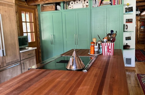 Board Ranch Cabin | Experience the tranquility and magic of Sun Valley at this Board Ranch log cabin