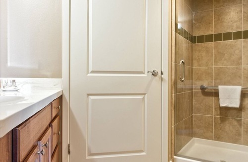 Waikiki Resort | Experience the Ultimate Family Fun at Wyndham Waikiki Beach Walk- 2 Bd. Dlx. LL