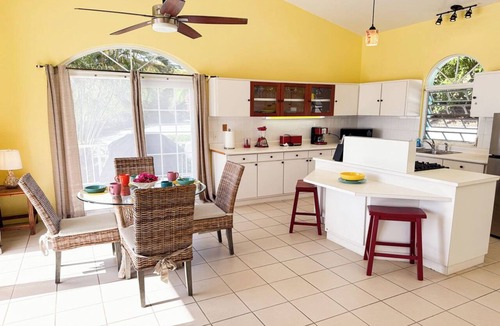 Estate Chocolate Hole and Great Cruz Bay Villa | Experience the ultimate blend of relaxation and convenience—book your stay today and make unforgettable memories!