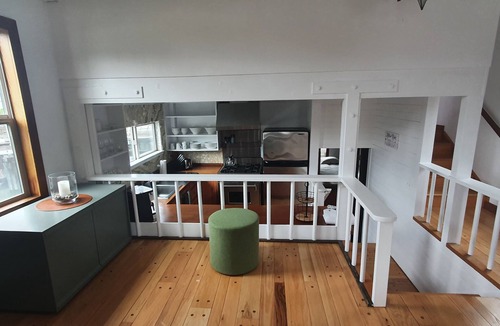 Marin City Boat Rental | Experience the unique floating home community of Sausalito!