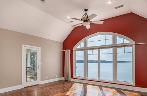Camden House | Experience the unique vision & artistry of this remarkable Lake Wateree estate