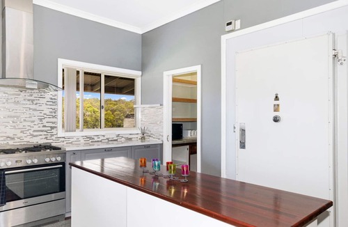 Nannup House | # Experience Tranquility at Nannup Ponds Top Floor Home: A Serene Retreat in Nature