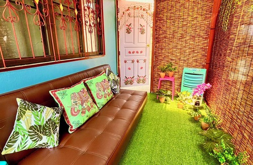 San Phak Wan House | Explore Chiang Mai while staying in a family friendly oasis nearby attractions.