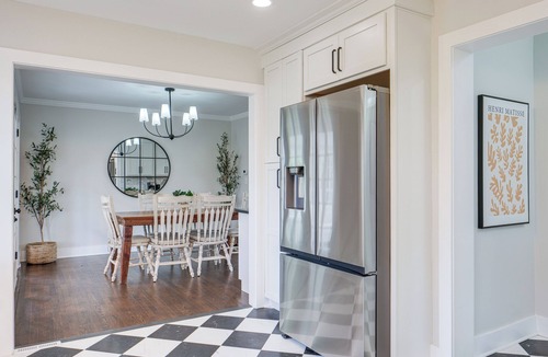Beachwood Cottage | Explore Cleveland Attractions! Family-focused Home
