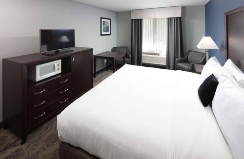 Sequim Hotel | Explore National Parks with the Family! Free Parking, Close to Attractions