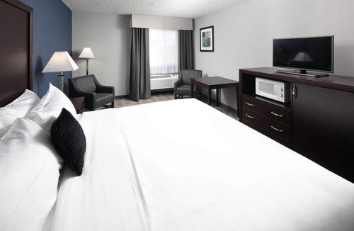 Sequim Hotel | Explore National Parks with the Family! Free Parking, Close to Attractions