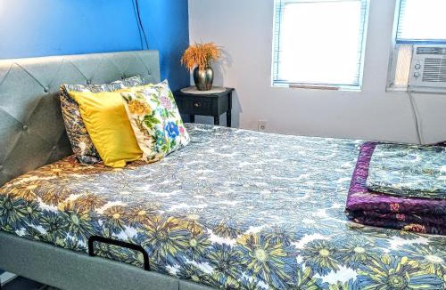 Queens Apartment | Explore New York from Queens