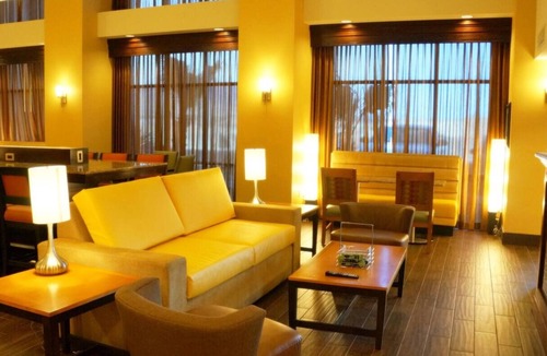 Kingman Hotel | Explore Route 66 in 2 Units w/Free Breakfast, Access to Indoor Pool & Hot Tub