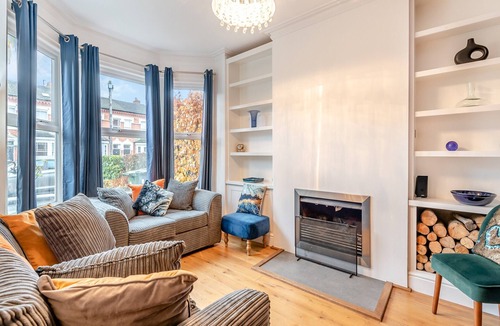 Spetchley Cottage | Explore this charming home away from home in a prime location, perfect for families and friends.